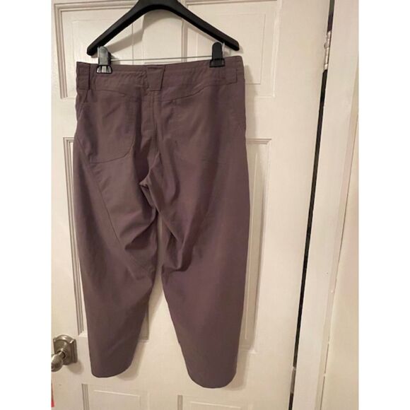 Patagonia Barrel Leg Cropped Cargo Track Pants / Joggers, Gray / brown, Size 10 - Picture 7 of 8